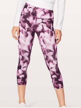 Lululemon Wunder Under High-Rise Crop 21" Blush Blossom Floral Size 8